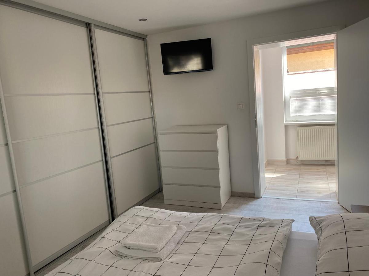 Rodinny Dom Auris Piestany Bagian luar foto