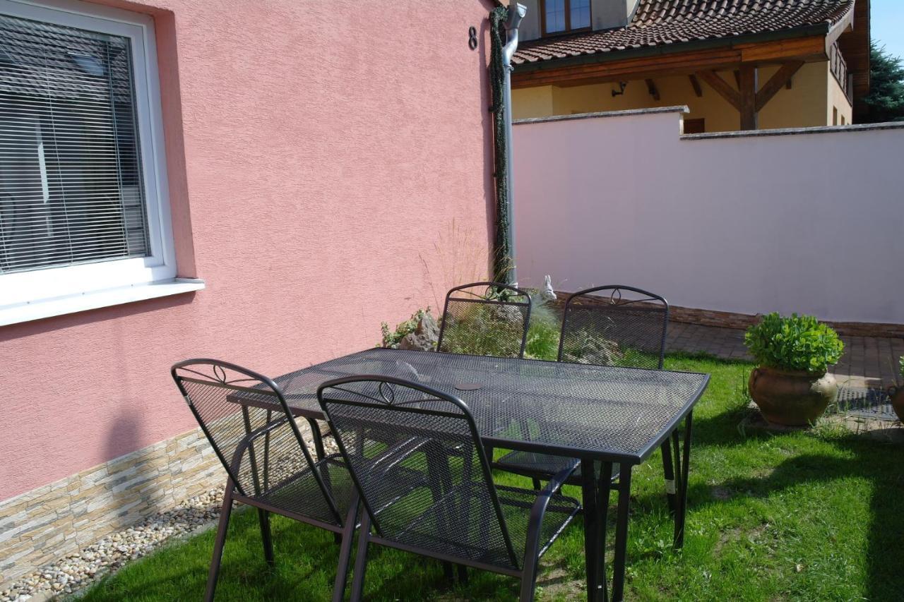 Rodinny Dom Auris Piestany Bagian luar foto